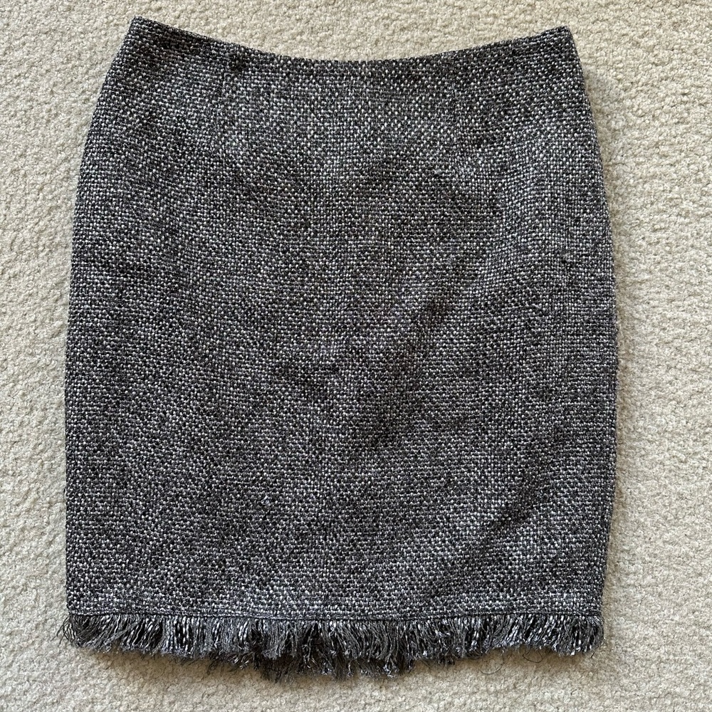 EUC stunning Bebe pencil skirt
